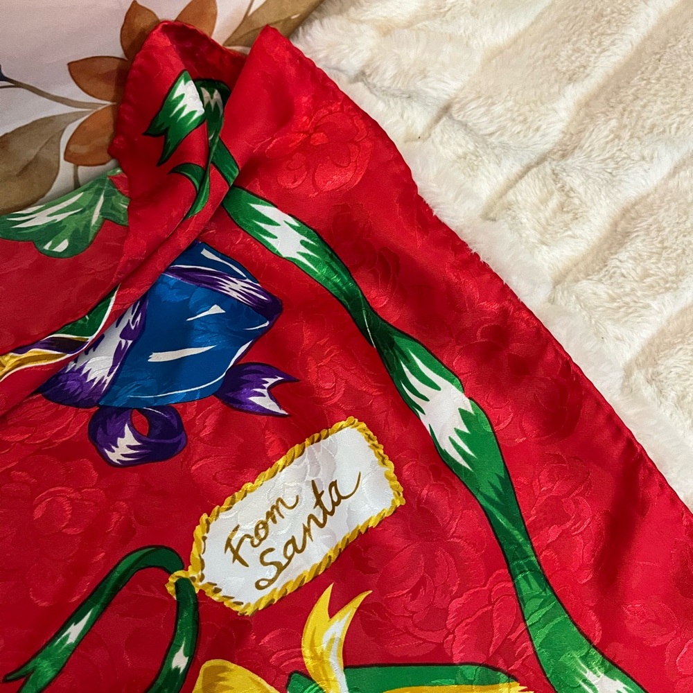 Santa’s Helper Red Yellow Square Bag Fashion Winter Xmas Holiday Scarf Colorful